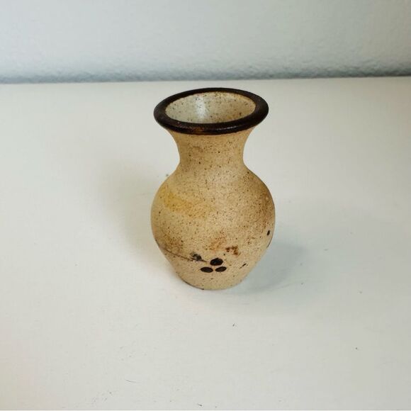 Tonala Mini Vase Mexican Pottery Signed  3in X 1in - Picture 2 of 3